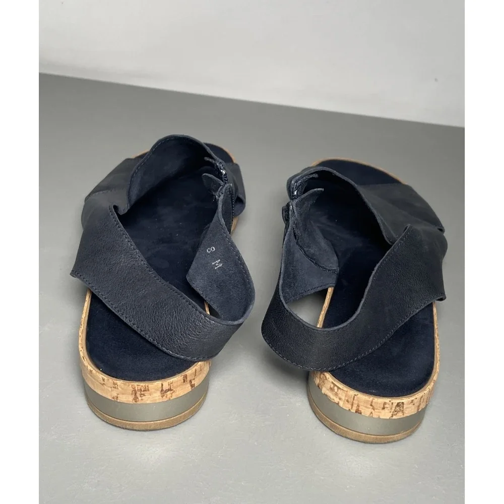 Sesto Meucci Women's Navy Blue Sandals US 8M